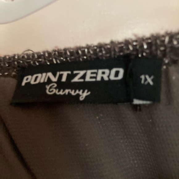 Point Zero Gray Crew Neck Sweater with Heathered Texture - Picture 3 of 4